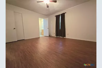1408 W 4th Street, Lampasas, TX 76550 - Photo 17