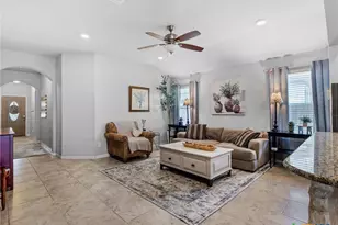 938 Pumpkin Rdg, New Braunfels, TX 78130 - Photo 3