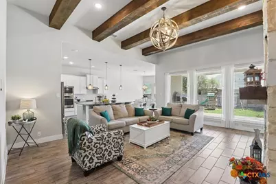 920 Carriage Loop, New Braunfels, TX 78132 - Photo 3