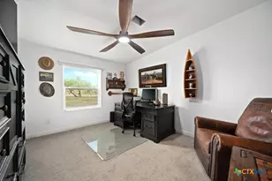 1610 Silvermine Rd, Dale, TX 78616 - Photo 23