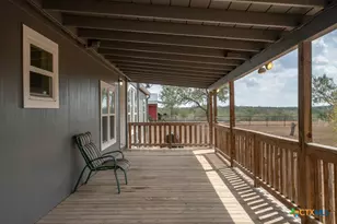 1610 Silvermine Rd, Dale, TX 78616 - Photo 5