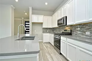1532 Zion Dr, New Braunfels, TX 78132 - Photo 11