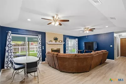 205 Westchester Drive, Victoria, TX 77904 - Photo 9