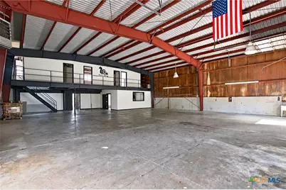 805 E Rio Grande Street, Victoria, TX 77901 - Photo 9