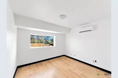 805 E Rio Grande Street, Victoria, TX 77901 - Photo 19