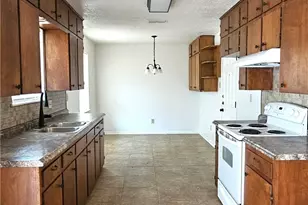 205 Rose Ave, Copperas Cove, TX 76522 - Photo 9
