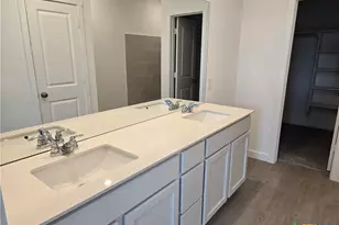 829 El Camino Ct, Seguin, TX 78155 - Photo 7
