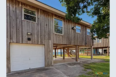 133 Marshall Johnson Avenue, Port Lavaca, TX 77979 - Photo 3