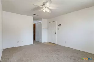 203 Sorrell Dr, Copperas Cove, TX 76522 - Photo 5