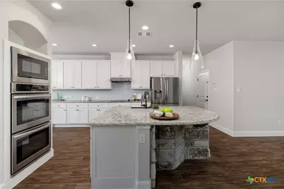 1621 Angolo, New Braunfels, TX 78132 - Photo 9