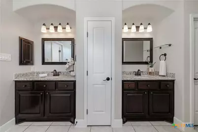 1621 Angolo, New Braunfels, TX 78132 - Photo 19