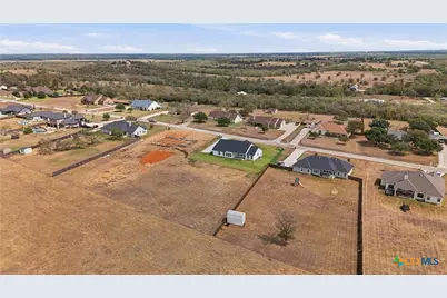 152 Creekwood Drive, Gonzales, TX 78629 - Photo 41