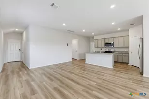 2208 Bee Crk Dr, Copperas Cove, TX 76522 - Photo 3