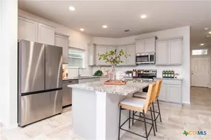 736 Jersey Ct, Troy, TX 76579 - Photo 5