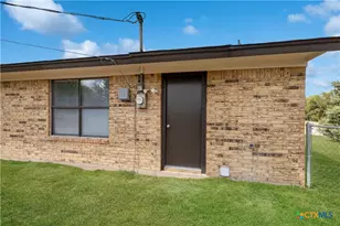 305 Skyview Cir, Troy, TX 76579 - Photo 19
