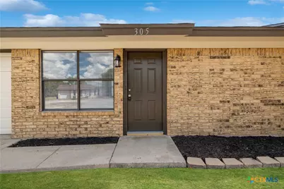 305 Skyview Circle, Troy, TX 76579 - Photo 3