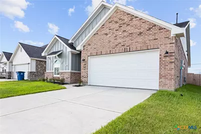 308 Cardinal Drive, Port Lavaca, TX 77979 - Photo 3