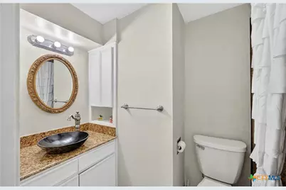 6072 County Road 122, Hallettsville, TX 77964 - Photo 11