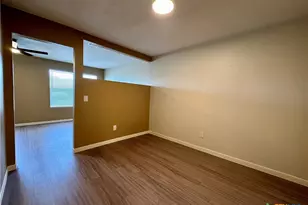 1409 N Bishop St, San Marcos, TX 78666 - Photo 7