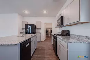 352 Euclid Ln, Uhland, TX 78640 - Photo 5