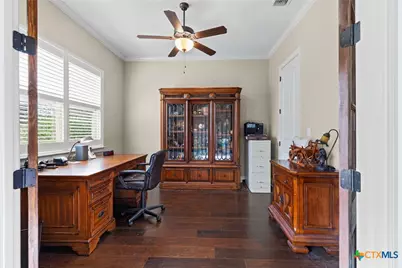 611 Shady Hollow, New Braunfels, TX 78132 - Photo 9