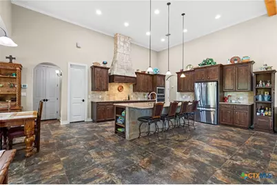 611 Shady Hollow, New Braunfels, TX 78132 - Photo 17