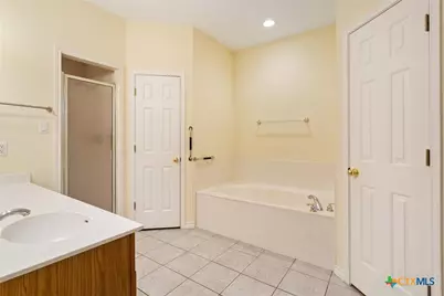 3201 Bonham Avenue, Temple, TX 76502 - Photo 19
