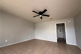 1310 Dugger Cir, Killeen, TX 76543 - Photo 3