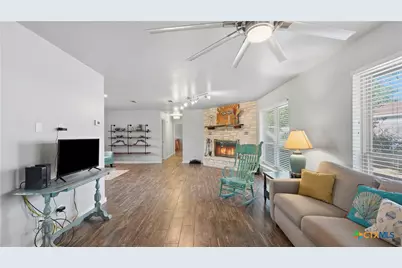 1612 Kraft Ln, New Braunfels, TX 78130 - Photo 7