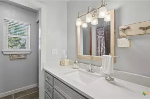 1612 Kraft Ln, New Braunfels, TX 78130 - Photo 17