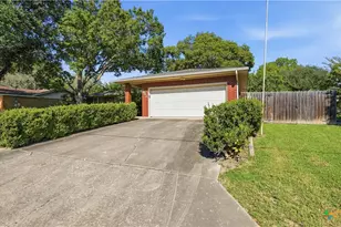 1612 Kraft Ln, New Braunfels, TX 78130 - Photo 3