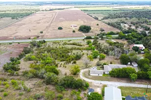 1629 US-183, Lockhart, TX 78644 - Photo 11