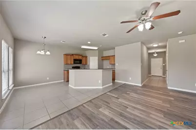 8016 Hawthorn, Temple, TX 76502 - Photo 9