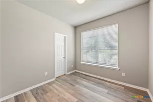 8016 Hawthorn, Temple, TX 76502 - Photo 3