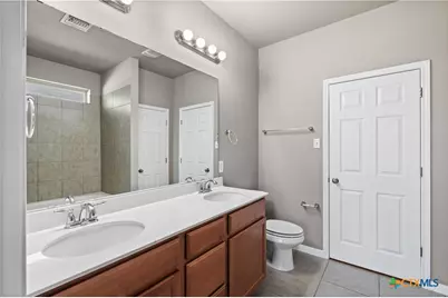 8016 Hawthorn, Temple, TX 76502 - Photo 17