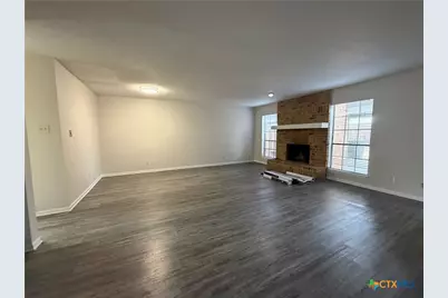 114 Kreekview Drive, Victoria, TX 77904 - Photo 3