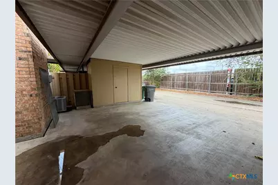 114 Kreekview Drive, Victoria, TX 77904 - Photo 13