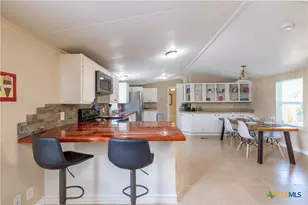 2301 Wegner Rd, New Braunfels, TX 78132 - Photo 5