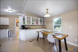 2301 Wegner Rd, New Braunfels, TX 78132 - Photo 9
