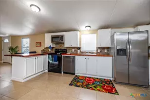 2301 Wegner Rd, New Braunfels, TX 78132 - Photo 7