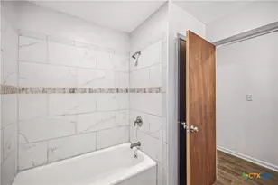 302 Brooks Rd, Victoria, TX 77904 - Photo 15