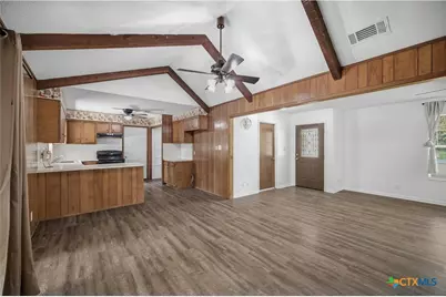 302 Brooks Road, Victoria, TX 77904 - Photo 7