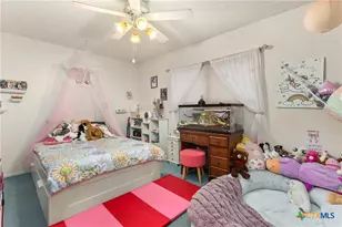 516 Denise Dr, New Braunfels, TX 78130 - Photo 13