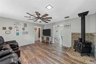 611 Rosenthal Rd, Lorena, TX 76655 - Photo 5