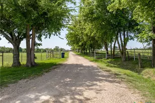 2379 Spring Valley Rd, Lorena, TX 76655 - Photo 41
