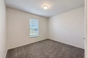 408 E Vega Ln, Killeen, TX 76542 - Photo 15