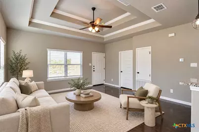 911 E Seideman Street, Seguin, TX 78155 - Photo 7