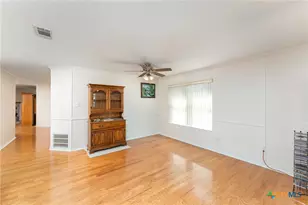 405 Juniper Cir, Copperas Cove, TX 76522 - Photo 9