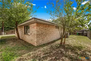 112 Laguna Dr, Victoria, TX 77904 - Photo 23