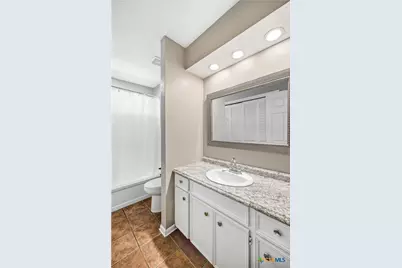 112 Laguna Drive, Victoria, TX 77904 - Photo 17